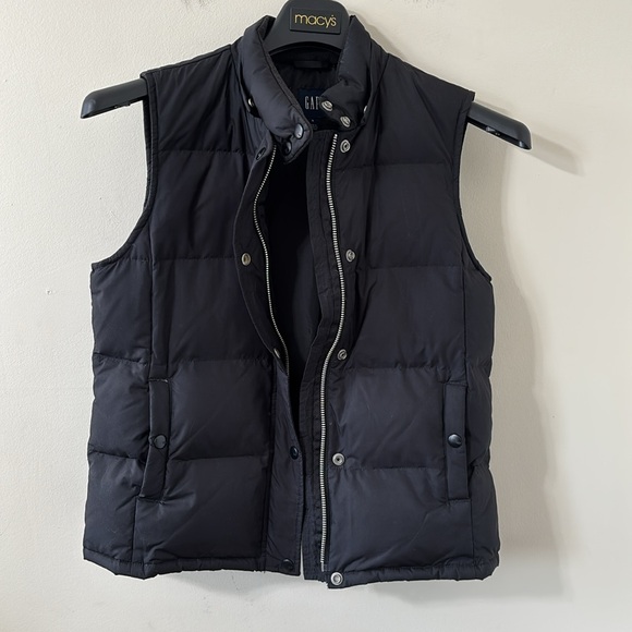 GAP Black Puffer Down Vest Size Small - Picture 4 of 9